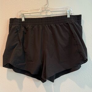 Athleta Black Women's Athletic Shorts